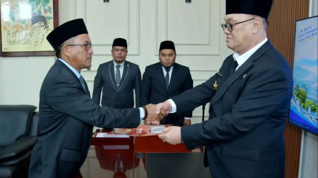 Bupati Tagore Lantik Ramatsyah sebagai Dirut Perumda Tirta Bengi